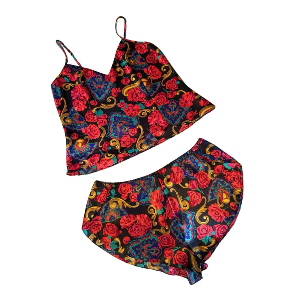 Lingerie Cacique matching camisole and short set in vibrant red floral design